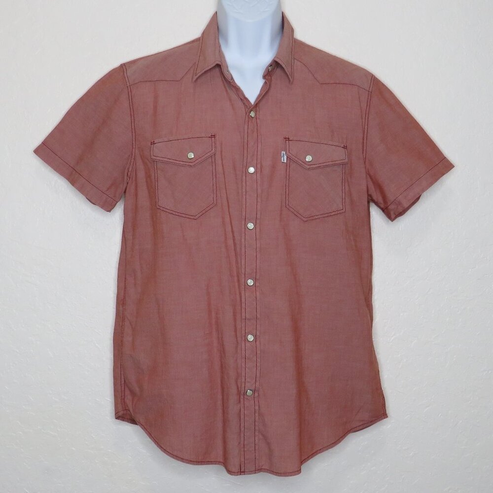 Levi's* Men's Short Sleeve Snap Down Curved Hem Double Pocket Shirt~ Size Large